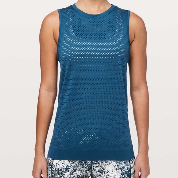 Lululemon breeze by muscle tank carbon blue - Picture 1 of 6